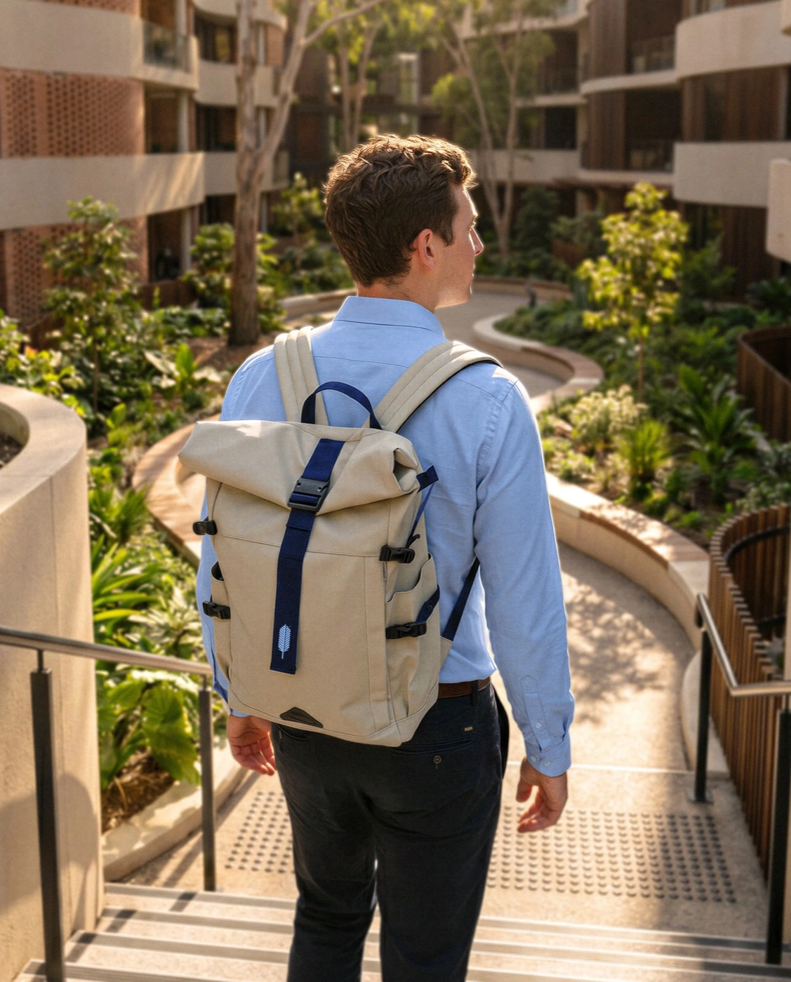 Strata Nest — app backpack